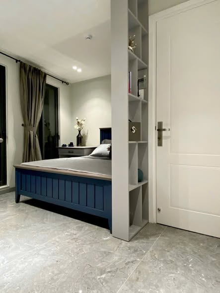 Căn hộ cho thuê Hồ Hảo Hớn Quận 1 - Full nội thất, dọn vào ở ngay!