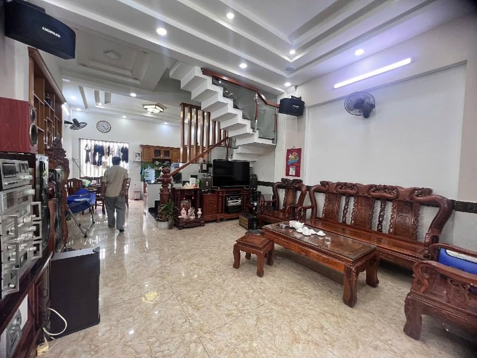 Mặt tiền Huỳnh Thị Na 115m² giá 6.75 tỷ - Đầu tư sinh lời ngay lập tức!