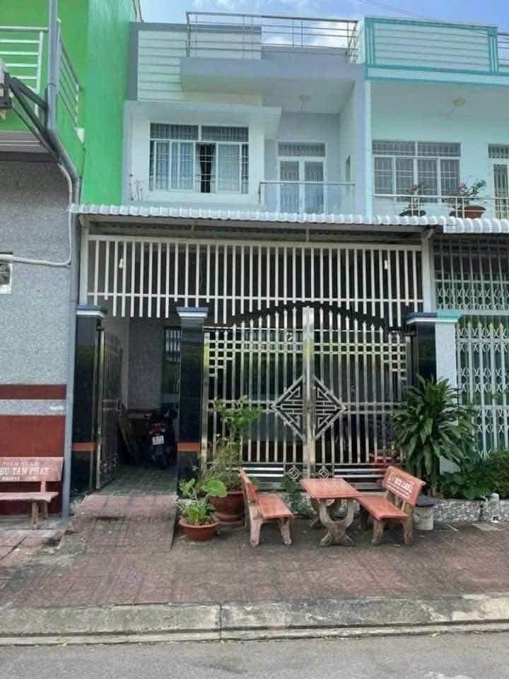 Nhà bán Đường số 1, Phường 8, Cà Mau 100m² giá 2.8 tỷ - Cơ hội đầu tư tuyệt vời!