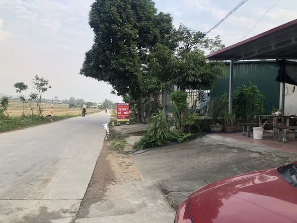 Đất vườn 3000m² tại thôn Đại Phú, Tuyên Quang - Giá chỉ 2 tỷ, sẵn nhà mái thái!