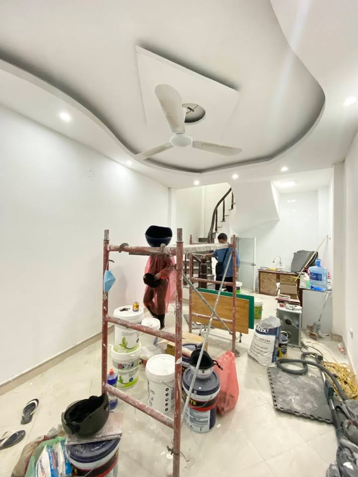 Nhà cho thuê 3.5 tầng Đống Mác 30m² giá 8 triệu - Nhà mới, phù hợp cho nhóm bạn!