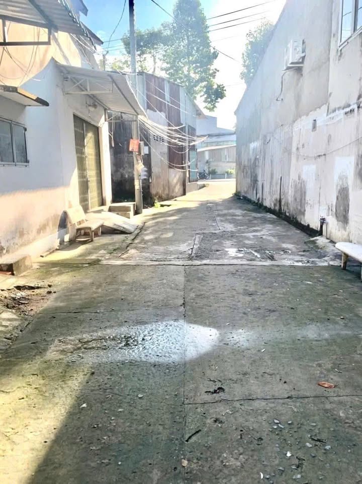 Nhà cho thuê đường Thái Sanh Hạnh, Mỹ Tho 100m² - An ninh, giá chỉ 3 triệu/tháng!