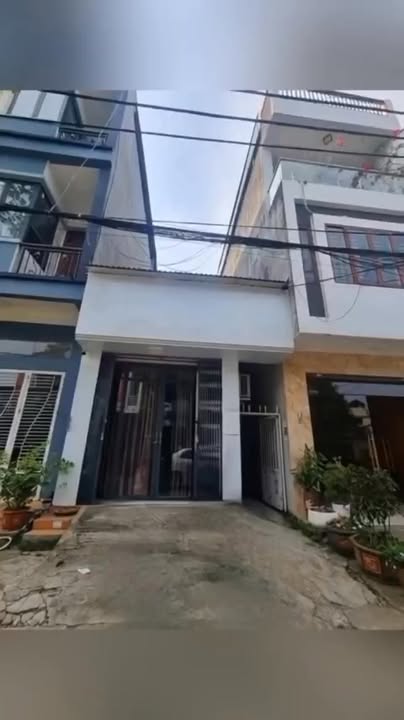 Nhà cấp 4 có gác xép đường Nguyễn An Ninh 100m² giá 2.7 tỷ - Sẵn sàng cho thuê!