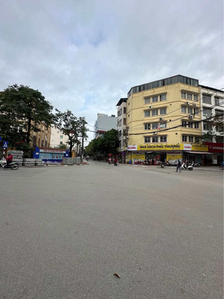 Đất Phú Thượng Tây Hồ 125m² - Ô tô đỗ cửa, Tiềm năng phát triển cao!