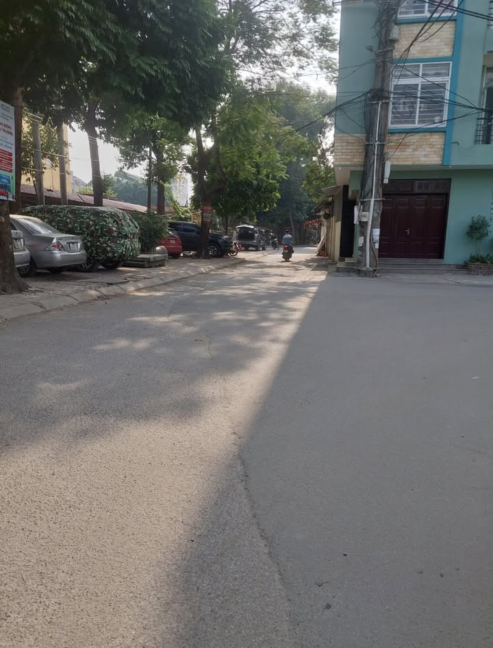 Đất nền Đông Ngạc 43m² giá 6 tỷ - Cơ hội đầu tư sinh lời cao!