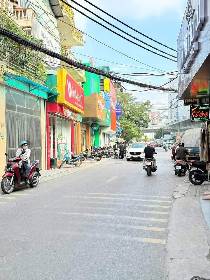 Nhà Phố Nguyễn Viết Xuân, Thanh Xuân 77m² giá 24 tỷ - Sổ đỏ chính chủ!