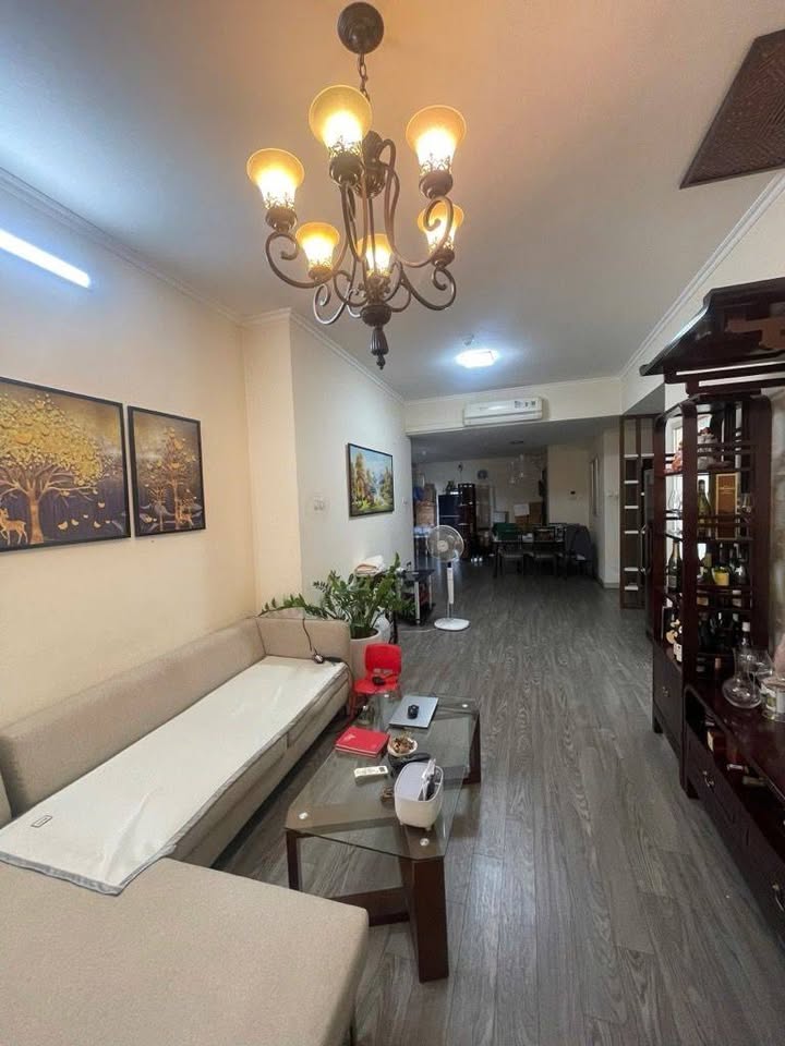 Căn hộ Thạch Bàn 110m² giá 6 tỷ - Thiết kế hiện đại, chính chủ!