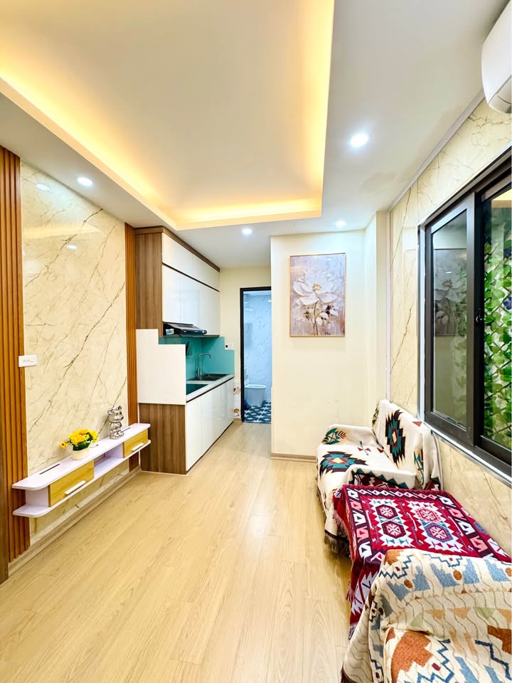 Căn hộ CCMN Hoa Hậu quận Ba Đình 35m² giá 2 tỷ - Sẵn sàng vào ở!