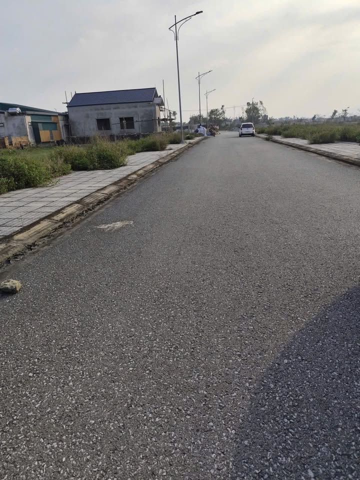 Đất nền biệt thự Thạch Đài, Thạch Hà 320m² giá 80 tỷ - Hướng Đông Nam, tiện ích vượt trội!