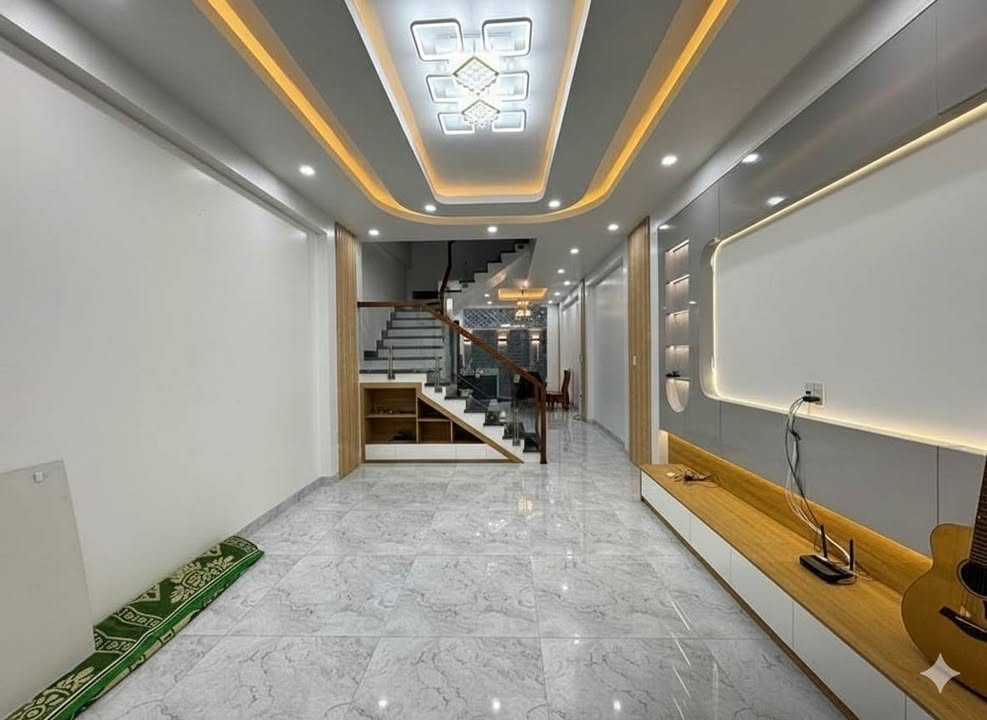 Nhà phân lô Thiên Lôi, Vĩnh Niệm 80m² giá 7 tỷ - Nhà đẹp như mới, sổ đỏ chính chủ!