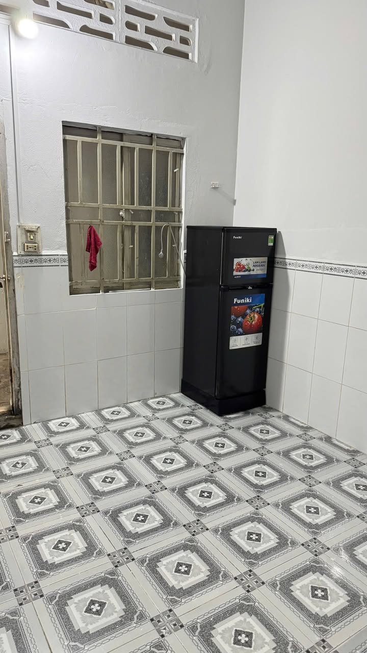 Phòng trọ cho thuê tại đường Trần Chiên, Cái Răng, diện tích 22m² chỉ 1,4 triệu/tháng - Tiện nghi đầy đủ!