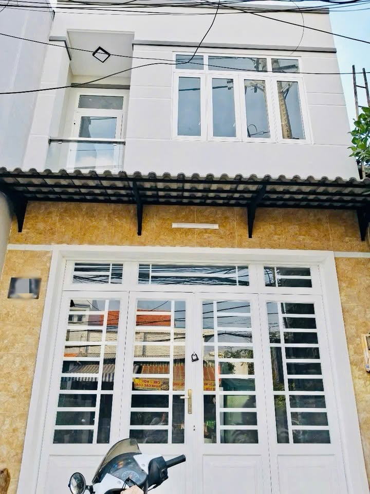 Nhà mặt tiền Nguyễn Văn Cự, Bình Tân 50m² giá 4.35 tỷ - Kinh doanh sầm uất!