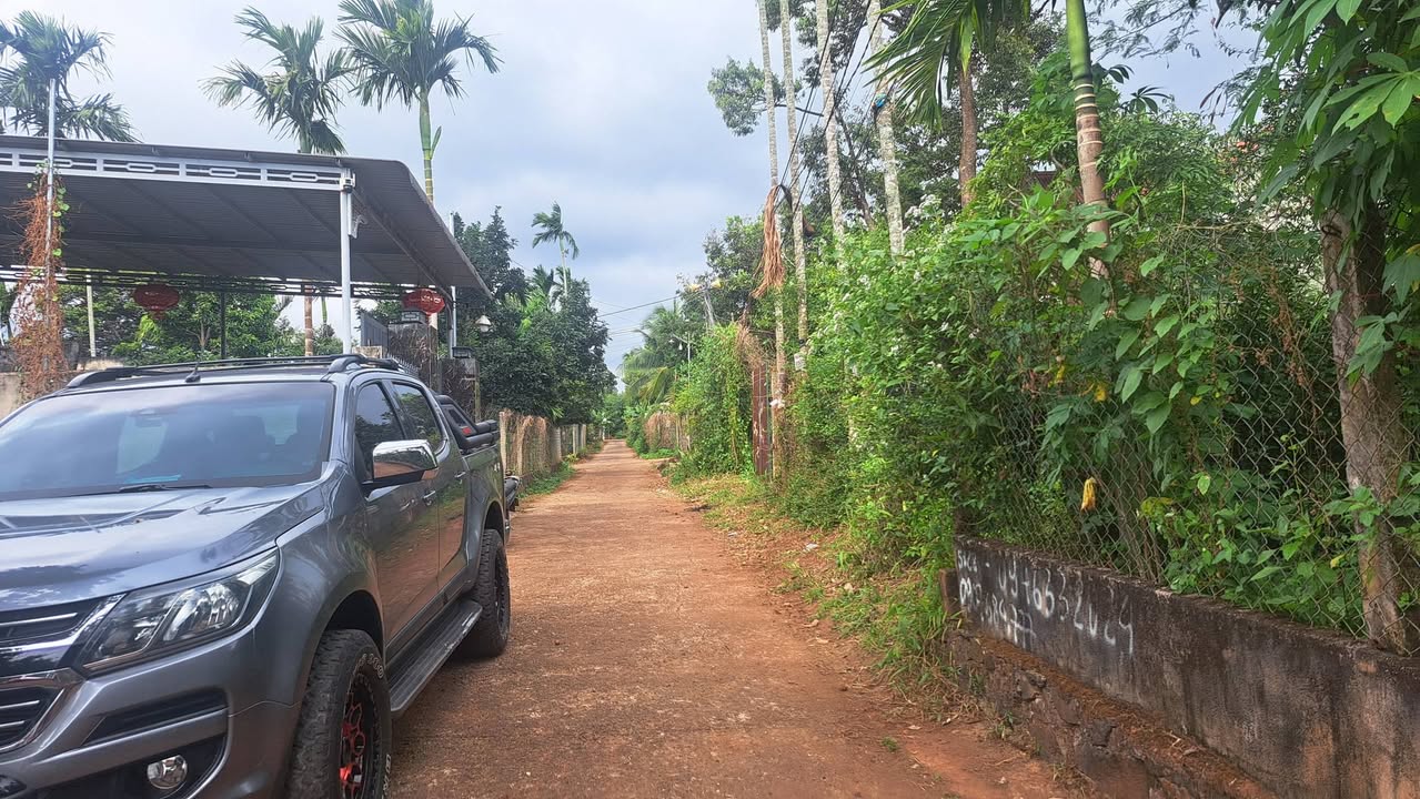 Đất Hòa Thắng Buôn Ma Thuột 297m² giá 2.2 tỷ - Vị trí đẹp, an ninh tốt!