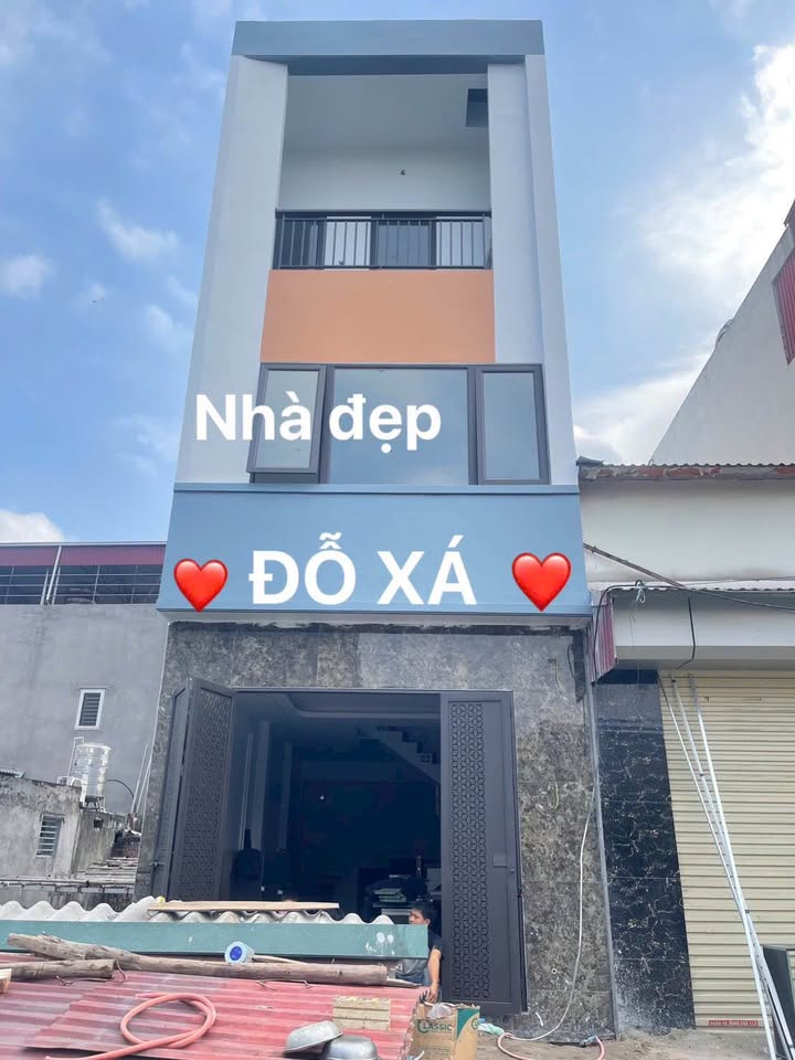 Nhà 3 tầng Đỗ Xá, phường Tứ Minh, 43m² giá 2 tỷ - Thiết kế hiện đại, đầy đủ nội thất!