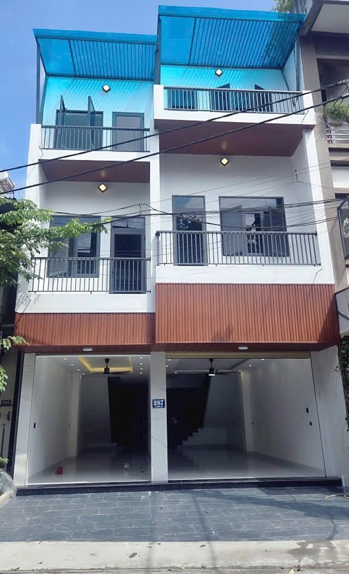 Nhà phố 3 tầng tại Lào Cai 60m² giá 4.16 tỷ - Sẵn sàng kinh doanh!