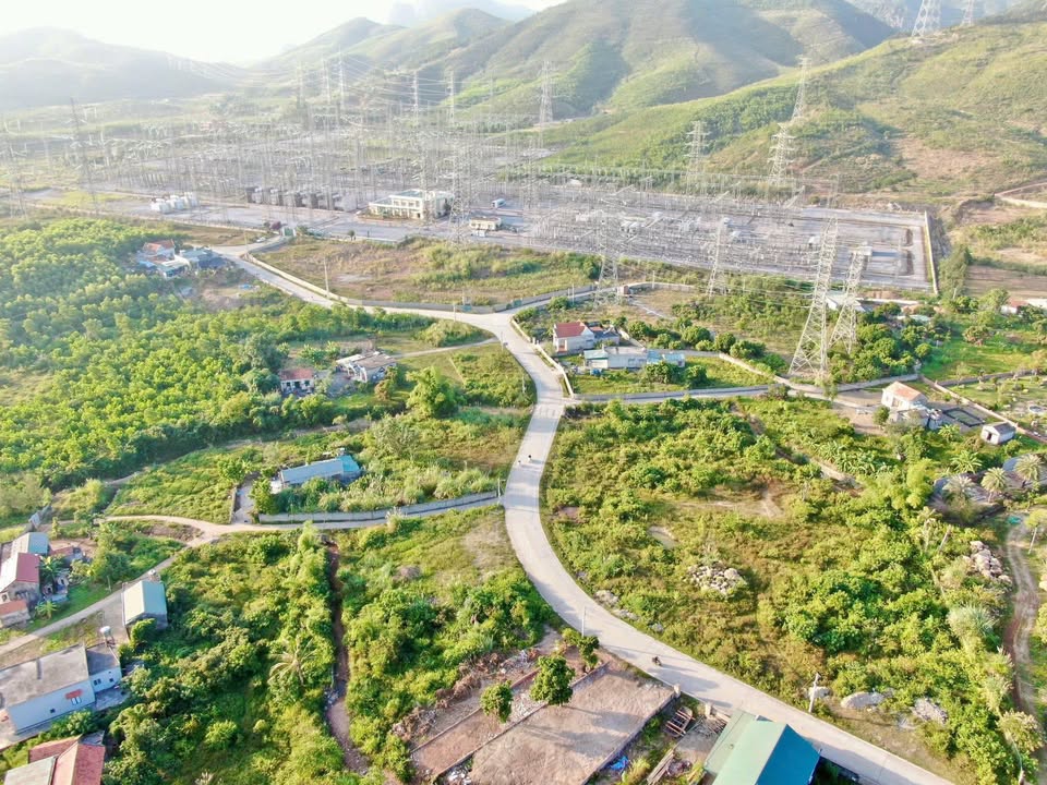 Đất nền Thống Nhất Hạ Long 962m² giá 4 tỷ - Đường rộng ô tô tránh nhau!