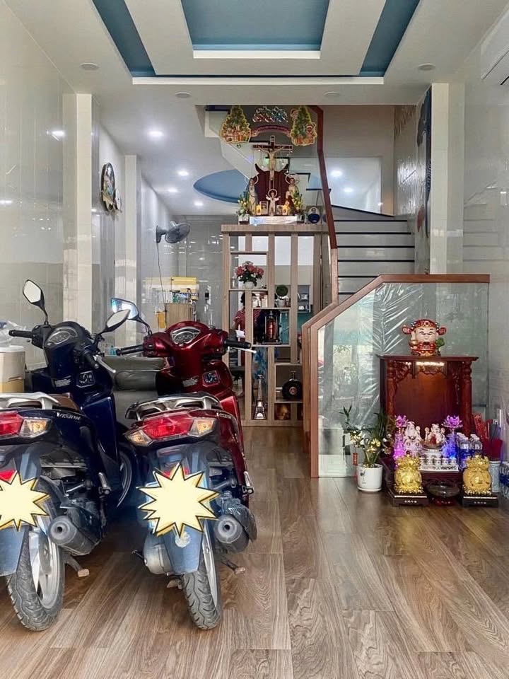 Nhà bán Nguyễn Phúc Chu, Tân Bình 46m² giá 6 tỷ - Sổ riêng, công chứng ngay!