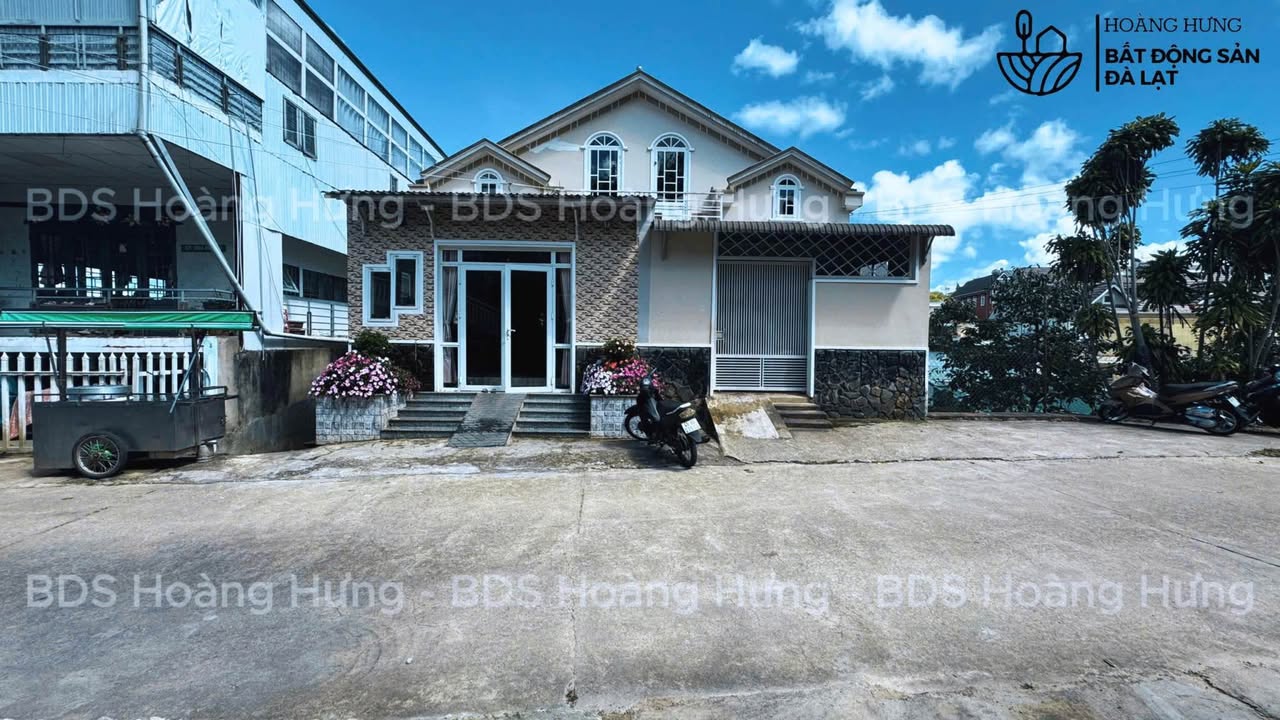 Nhà 125m² đường Trại Mát, Đà Lạt giá 4.9 tỷ - Cơ hội đầu tư tốt!