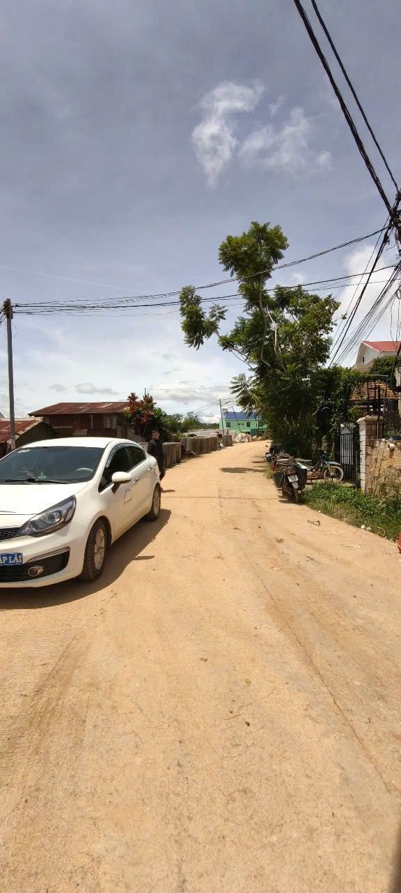 Nhà cấp 4 Đà Lạt 800m² giá thỏa thuận - Khu yên tĩnh, đường xe hơi