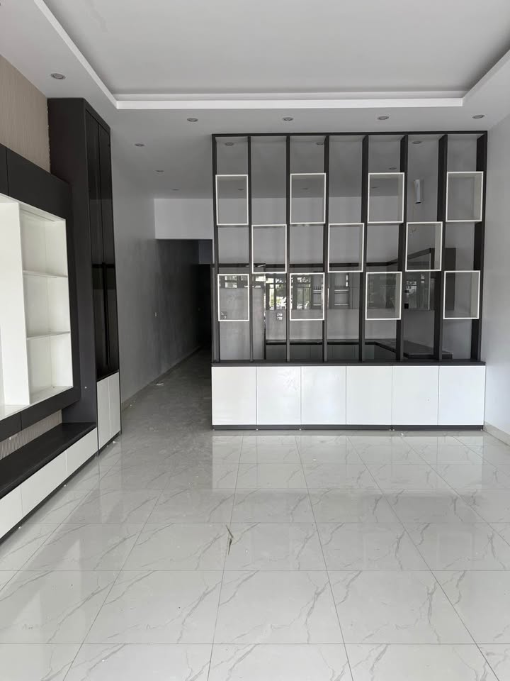 Nhà cấp 4 Móng Cái 103m² giá thỏa thuận - Cơ hội đầu tư hấp dẫn!