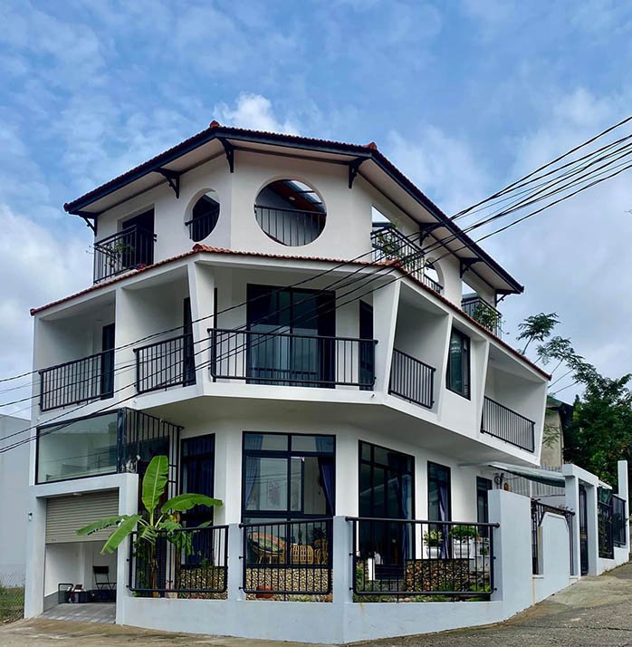 Biệt thự 3 tầng lô góc Nguyễn Xuân Ôn, Hải Châu 98.6m² giá 12.6 tỷ - Đầu tư sinh lời cao!