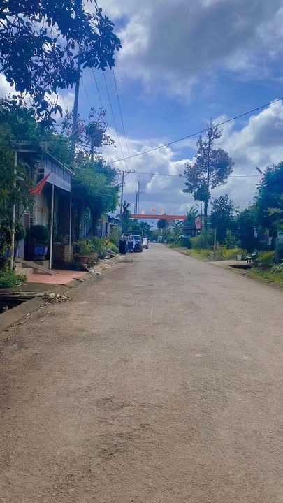 Đất nền mặt tiền đường Minh Khai, Ea Kar, 150m² giá 1.1 tỷ - Cơ hội đầu tư tuyệt vời!