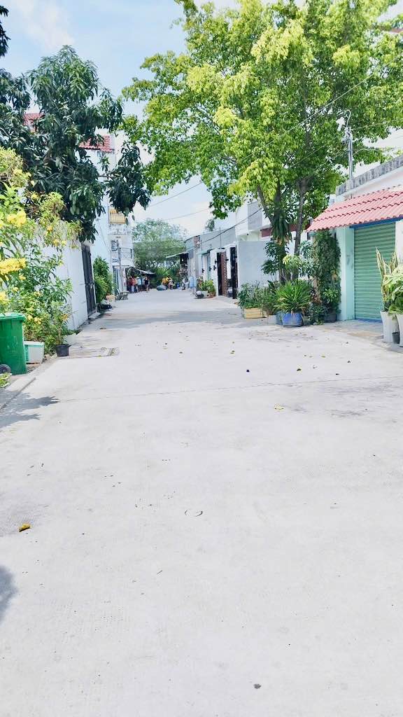 Nhà phố Lê Văn Lương, Nhơn Đức, 171m² giá 6.8 tỷ - Sổ hồng riêng, công chứng ngay!