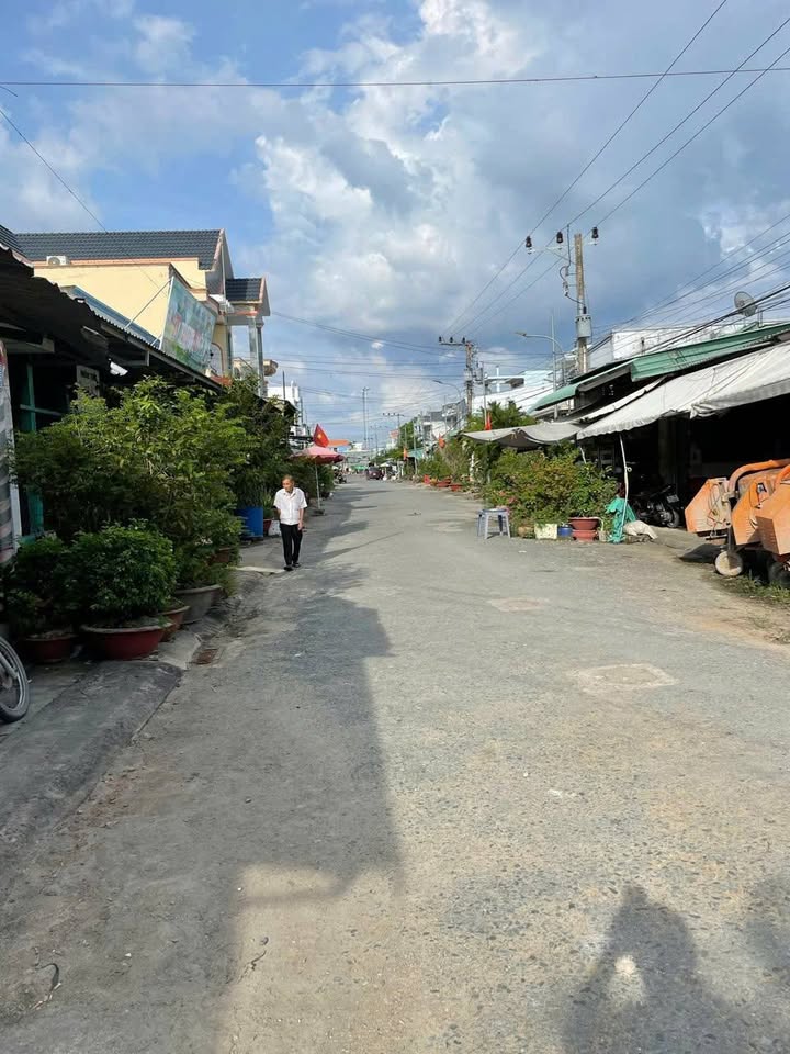 Nhà mặt tiền 826C Phước Lại, Cần Giuộc 86m² giá 2.3 tỷ - Pháp lý rõ ràng!