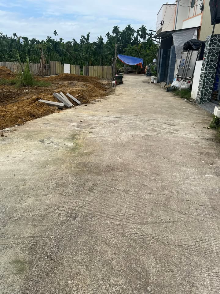 Đất Phường Nghĩa Lộ - 60m² giá 600 triệu - Vị trí đẹp, khu dân cư hiện hữu!