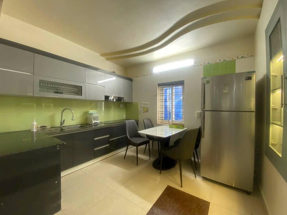 Nhà 3.5 tầng tại ngõ 384 Lạch Tray, Hải Phòng 59m² giá 2.75 tỷ - Chính chủ bán gấp!