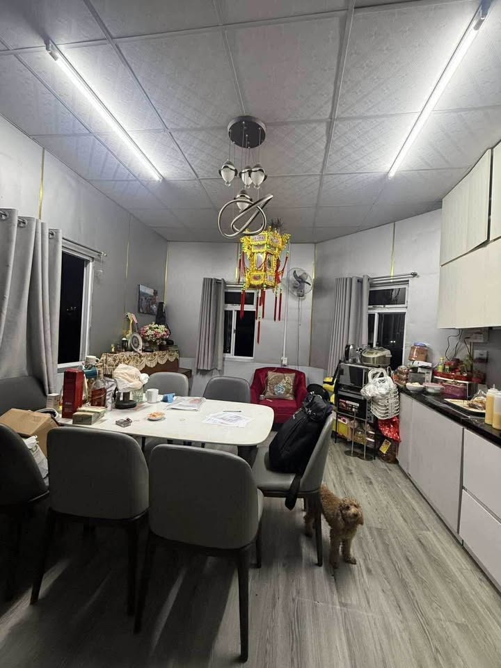 Căn hộ 8 tầng CMT8 Quận 10 diện tích 86m² giá 17.5 tỷ - Doanh thu 100 triệu/tháng!