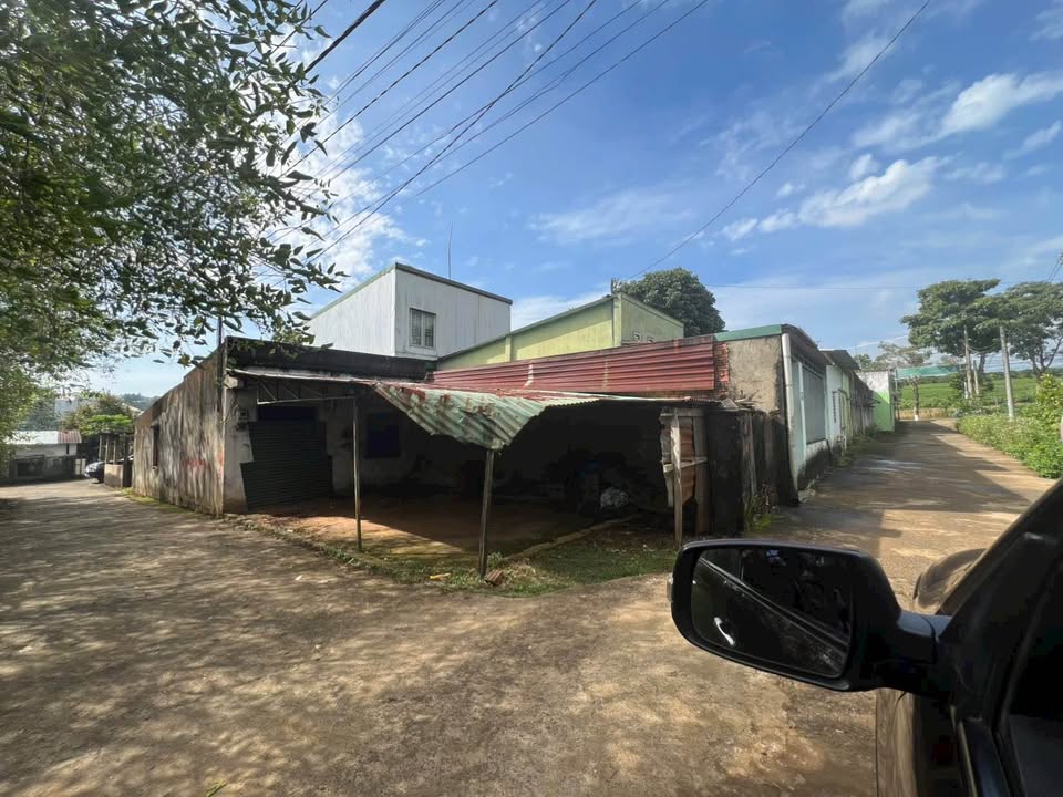 Đất nền Hẻm 96 Lý Thái Tổ, Bảo Lộc 187m² giá 1.95 tỷ - Cơ hội đầu tư hấp dẫn!