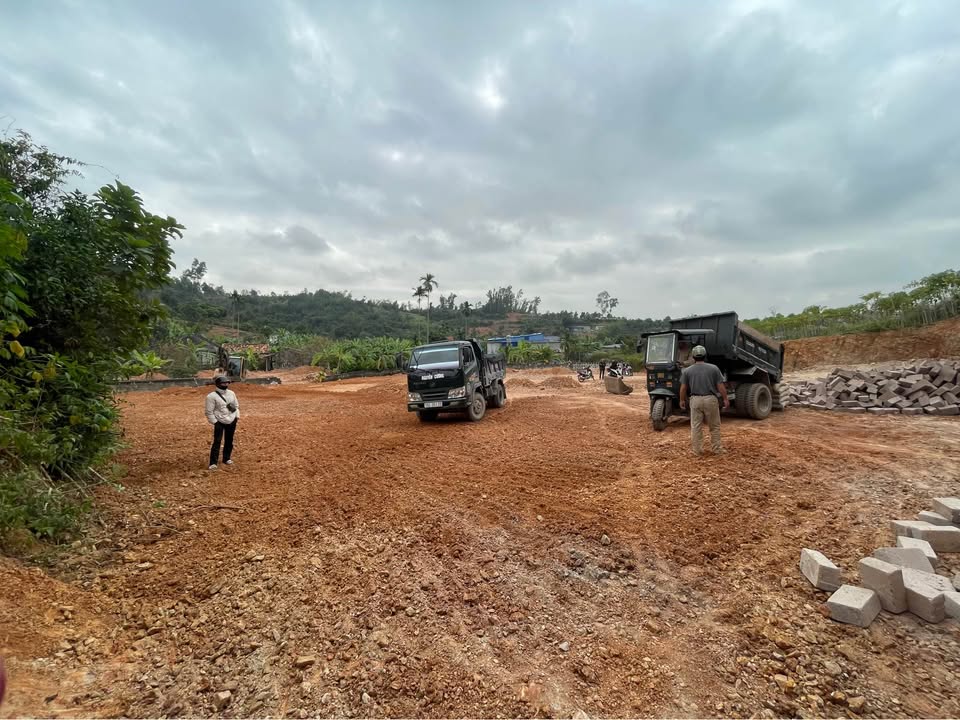 Đất nền Lưu Kiếm Thủy Nguyên 60m² giá 300 triệu - Sổ đỏ chính chủ, bao phí!