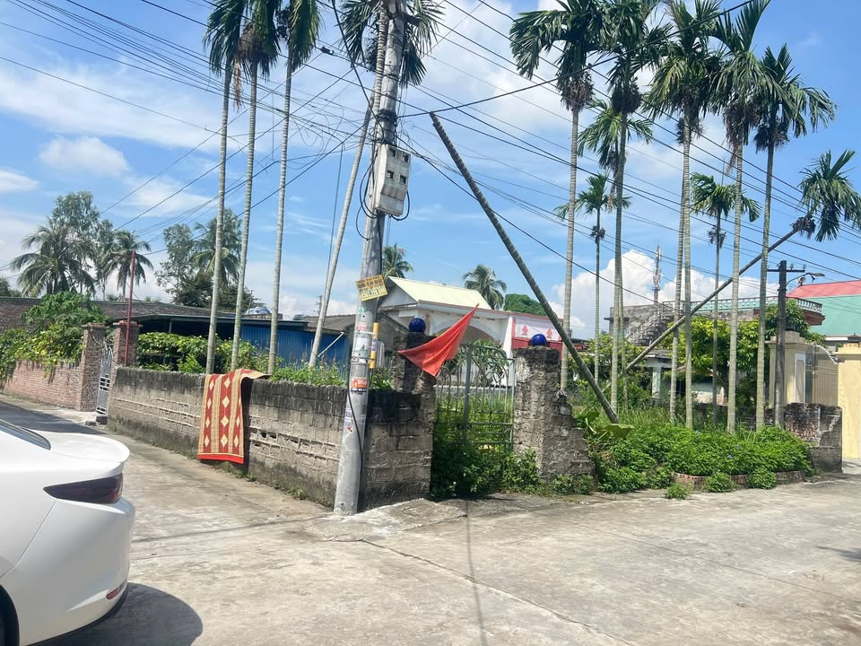 Đất nền Kim Thành 140m² giá 2 tỷ - Lô góc 2 mặt ngõ, ô tô tránh nhau!