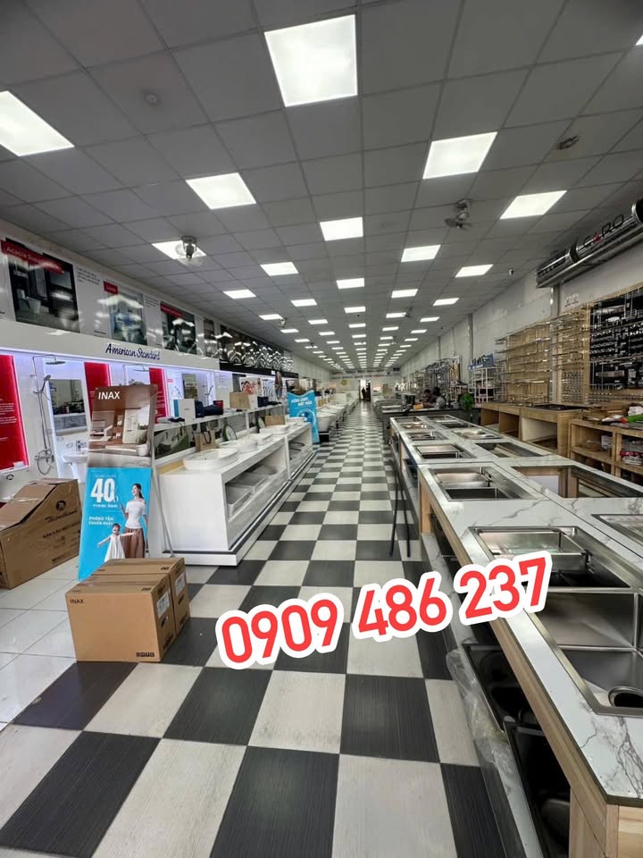 Bán gấp mặt tiền đường 3/2 Quận Ninh Kiều 288m² giá 50 tỷ - Đầu tư sinh lời lý tưởng!