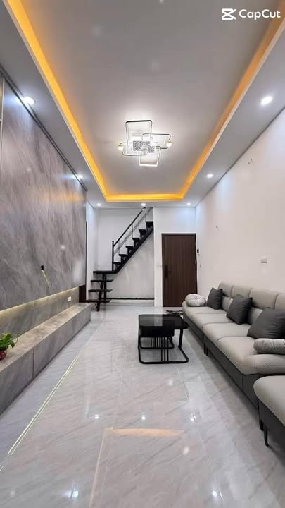 Nhà 2 tầng lô góc Kim Liên 120m² giá 5 tỷ - Cơ hội đầu tư tuyệt vời!