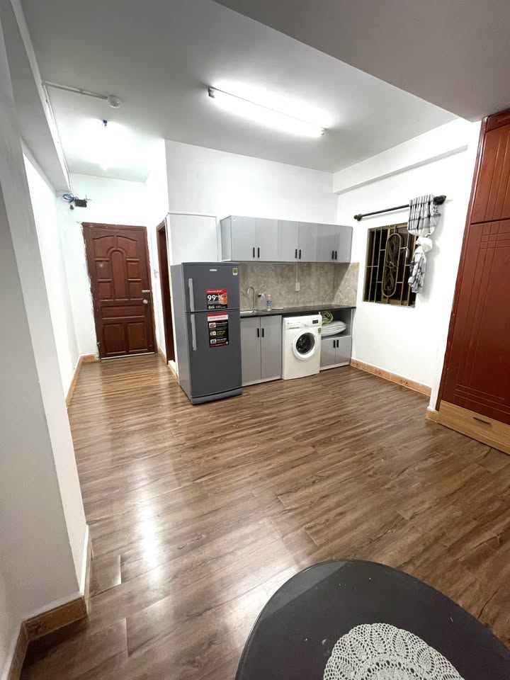 Căn hộ 1 phòng ngủ Nguyễn Tất Thành, Quận 4 - Tiện nghi đầy đủ, giá thỏa thuận