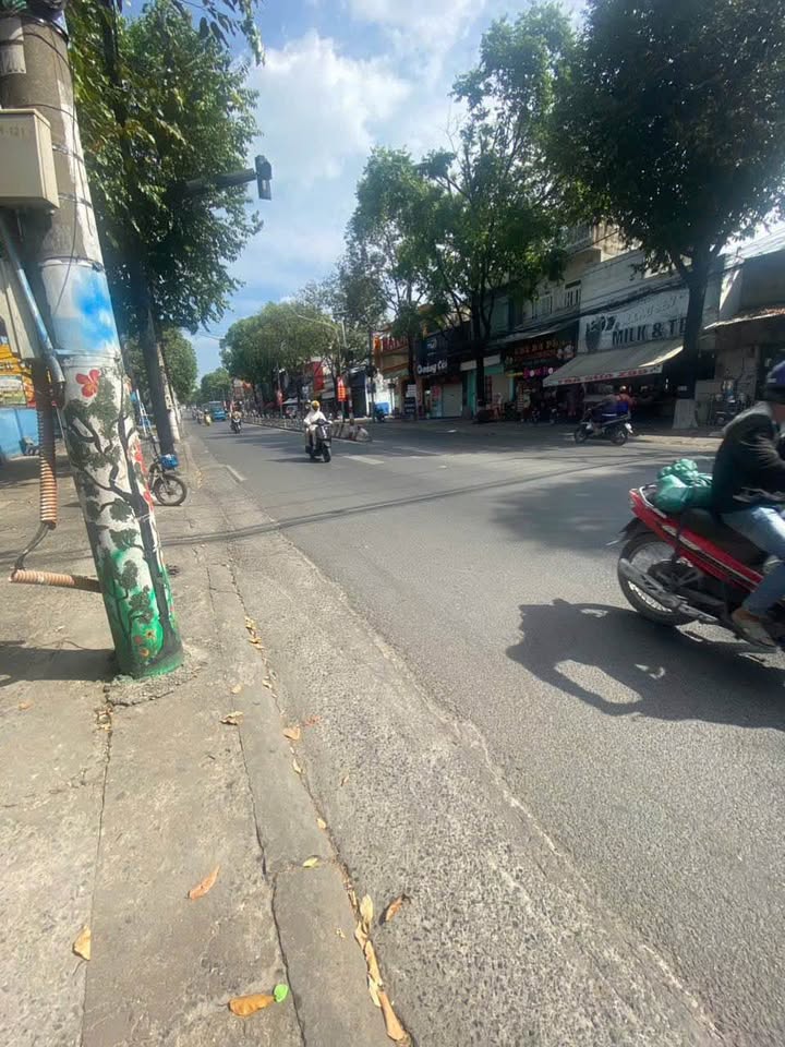 Đất nền Hố Nai, Biên Hòa 82m² giá 2.15 tỷ - Sổ riêng, thổ cư hoàn chỉnh!