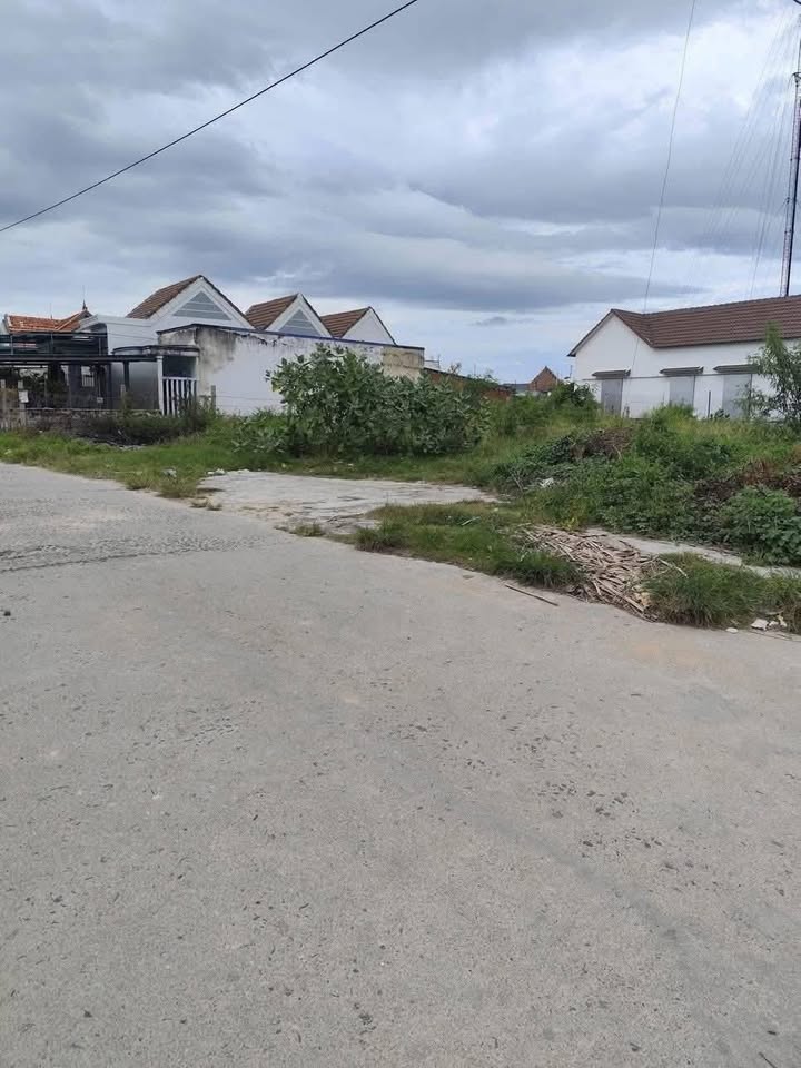 Đất mặt tiền đường Trương Công Kỉnh Ninh Hòa 213m² giá 2.669 tỷ - Cơ hội đầu tư tuyệt vời!