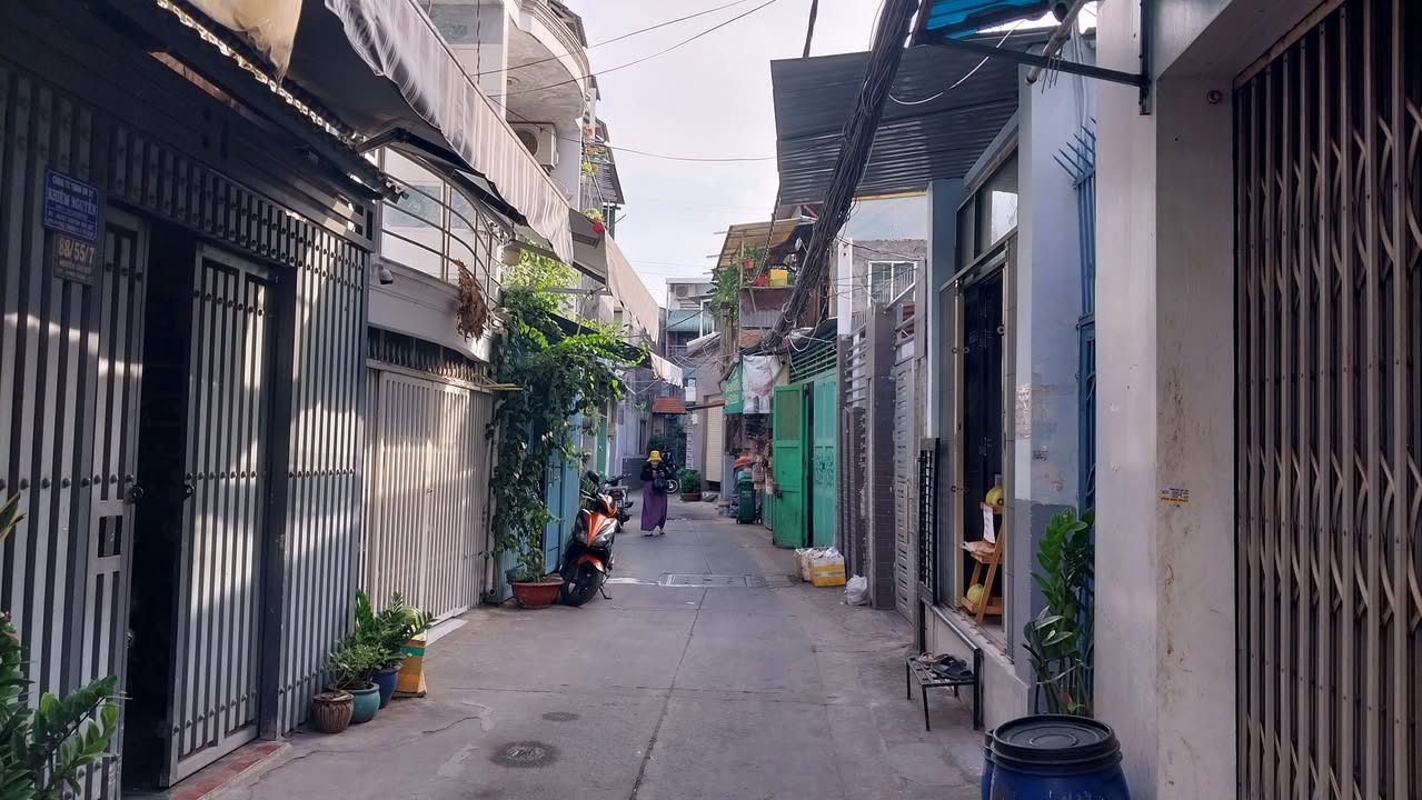 Nhà mặt tiền hẻm KDC Nam Long quận 7, 75m² giá 5.5 tỷ - Tiện setup biệt thự mini!