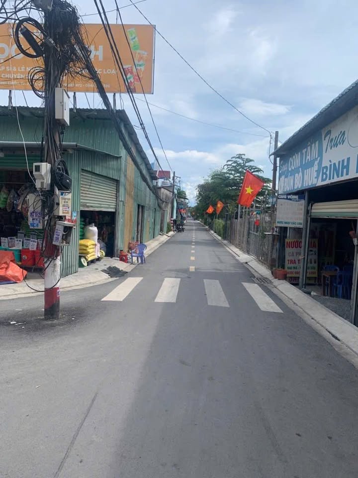 Nhà đẹp Thủ Đức 77.9m² giá 4.4 tỷ - Sẵn sàng vào ở ngay!