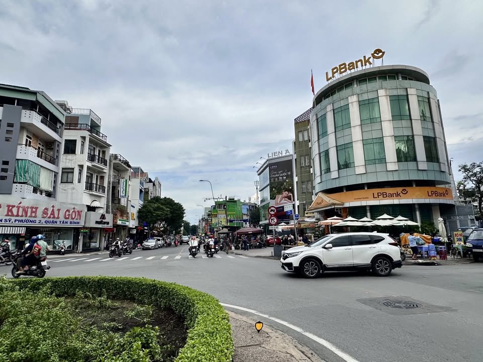 Mặt tiền Lê Văn Sỹ Tân Bình 288m² giá 90 tỷ - Cơ hội đầu tư tuyệt vời!