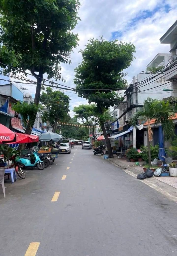 Nhà mặt tiền Dương Bá Trạc, Quận 8, 54.6m² giá 12.2 tỷ - Kinh doanh thuận lợi!