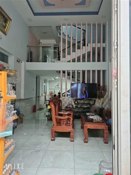 Nhà 2 mặt tiền Phan Đăng Lưu Dĩ An 150m² giá 6.4 tỷ - Sẵn sàng vào ở!