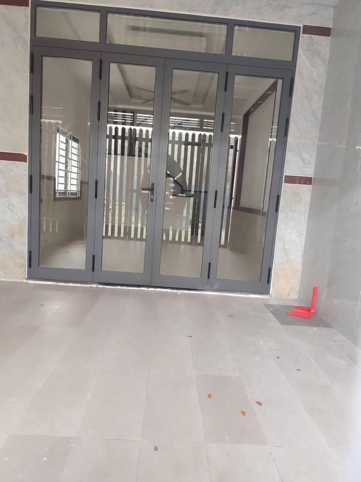 Nhà cho thuê đường Huỳnh Thị Hai, quận 12, 81m² giá 10 triệu - Không thể bỏ lỡ!