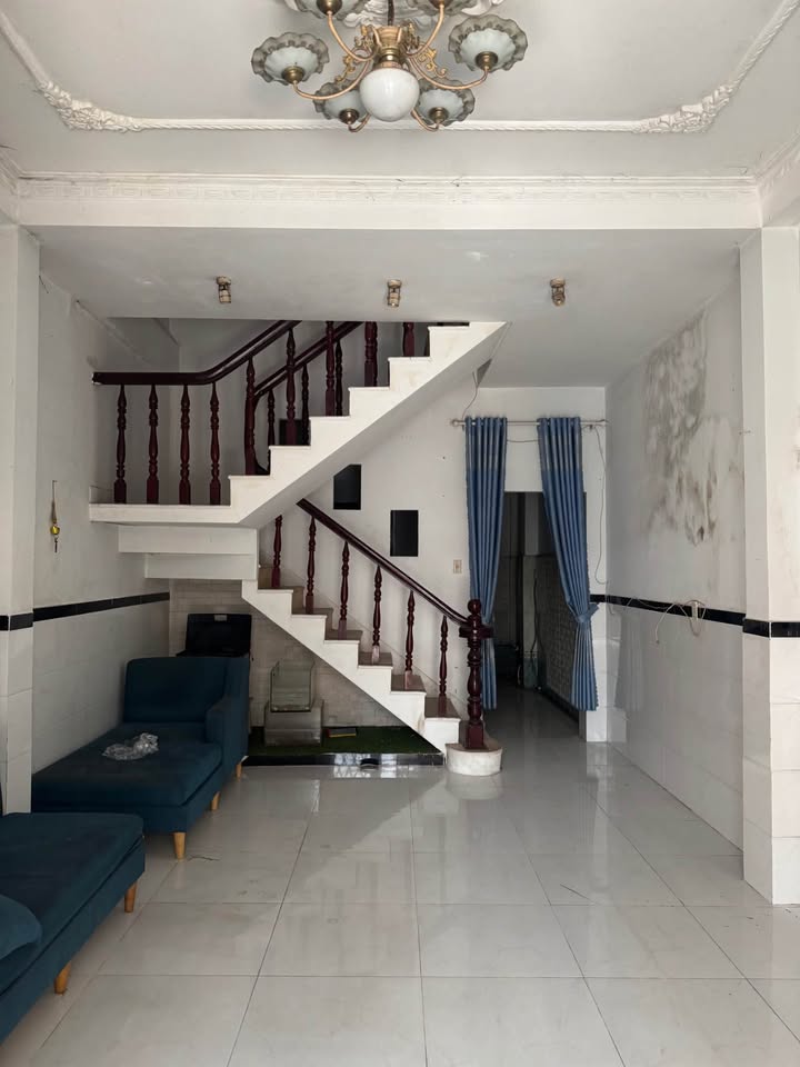 Nhà Cây Trâm Gò Vấp 60m² giá 7.1 tỷ - Hẻm xe tải 8m, sẵn sàng vào ở!