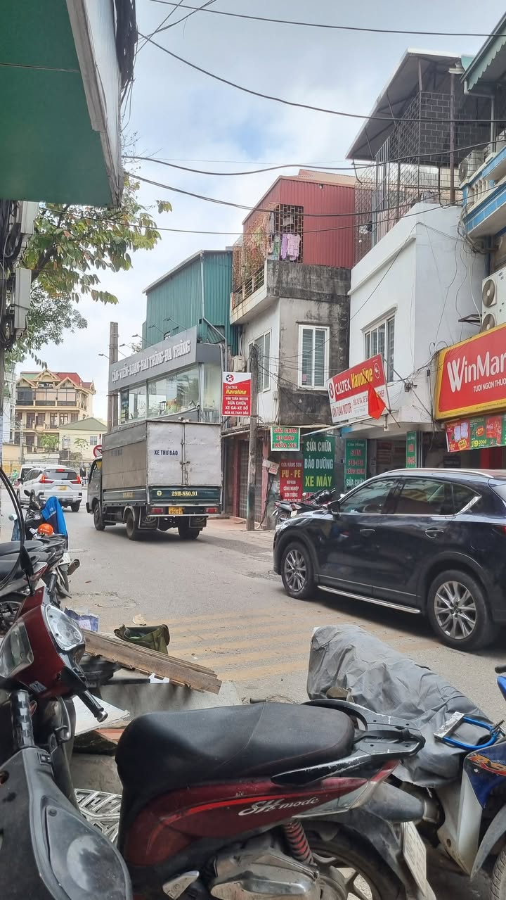 Bán nhà phố Thịnh Liệt, Hoàng Mai 26m² giá 5.99 tỷ - Ô tô vào gần!