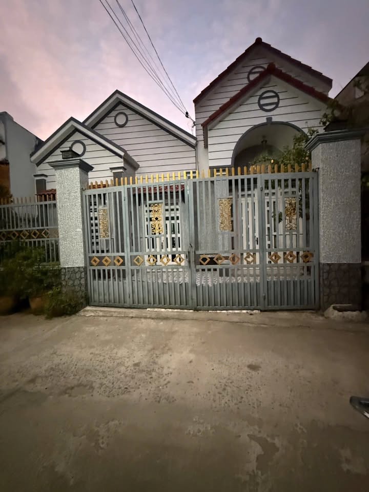 Nhà trệt 152m² hẻm 146 Hoàng Quốc Việt, 4,1 tỷ - Đầu tư sinh lời!