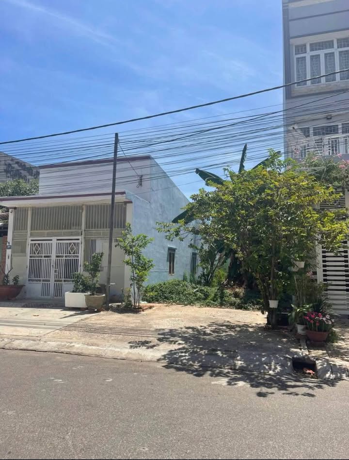 Đất mặt tiền đường Ngô Tất Tố, Xuân An, 90m² giá 3.1 tỷ - Sổ hồng sang tên ngay!