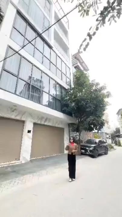 Đất Thượng Thanh, Long Biên 73.6m² giá 14.9 tỷ - Mặt tiền 8m cực hiếm, đầu tư sinh lời!